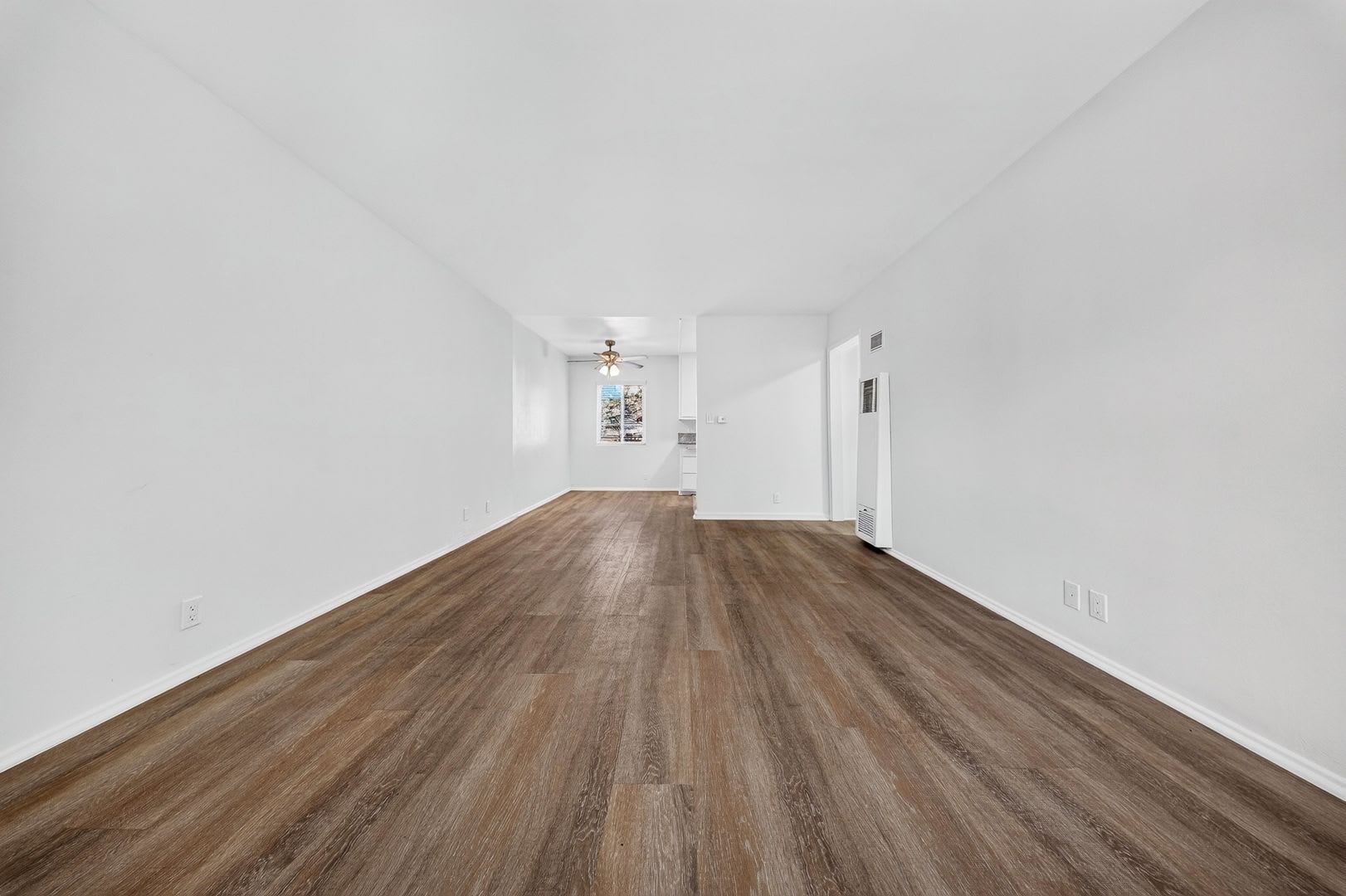 334 S. Hobart Blvd. – photo 4