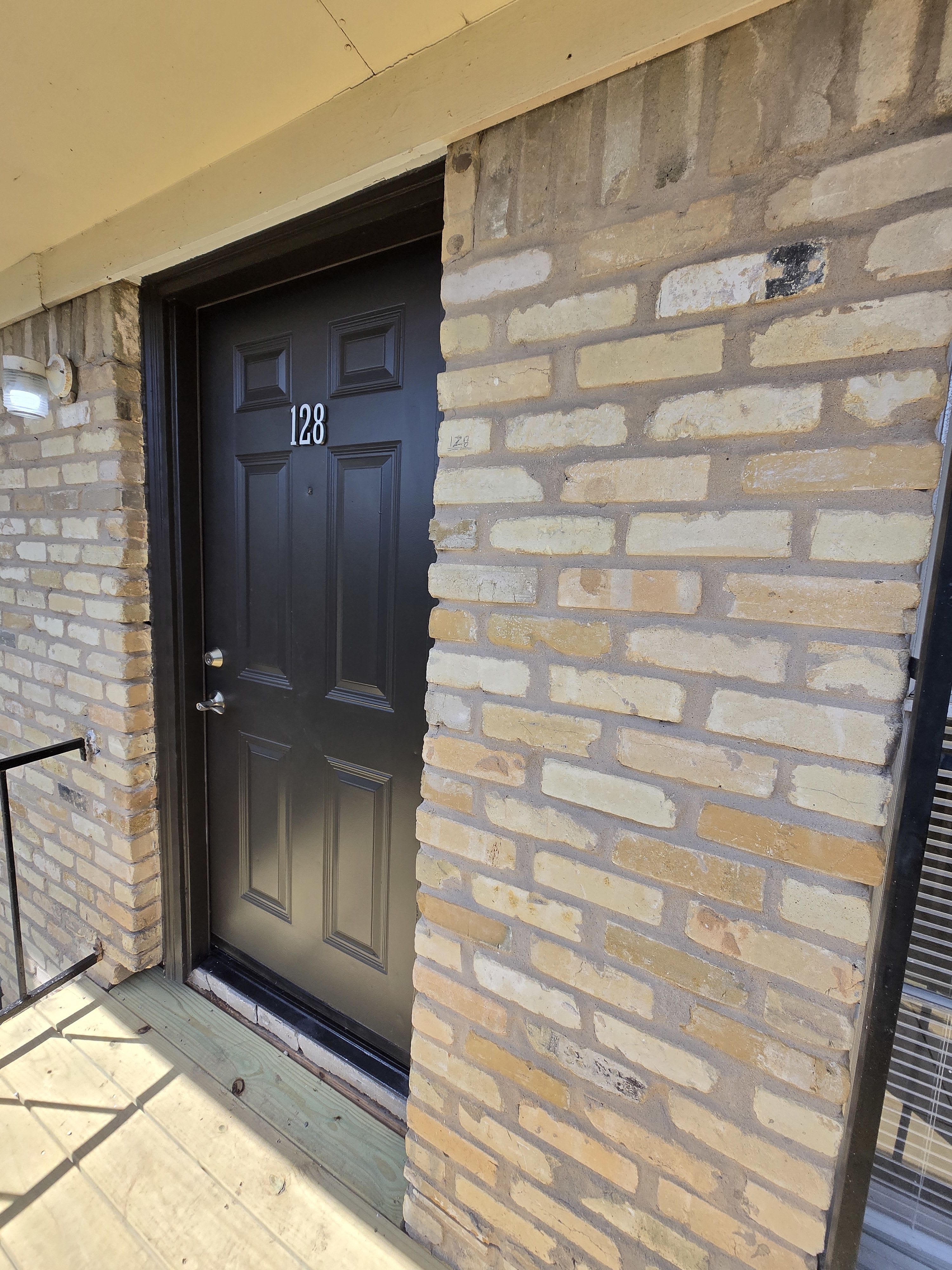 6611 Southpoint St – photo 2
