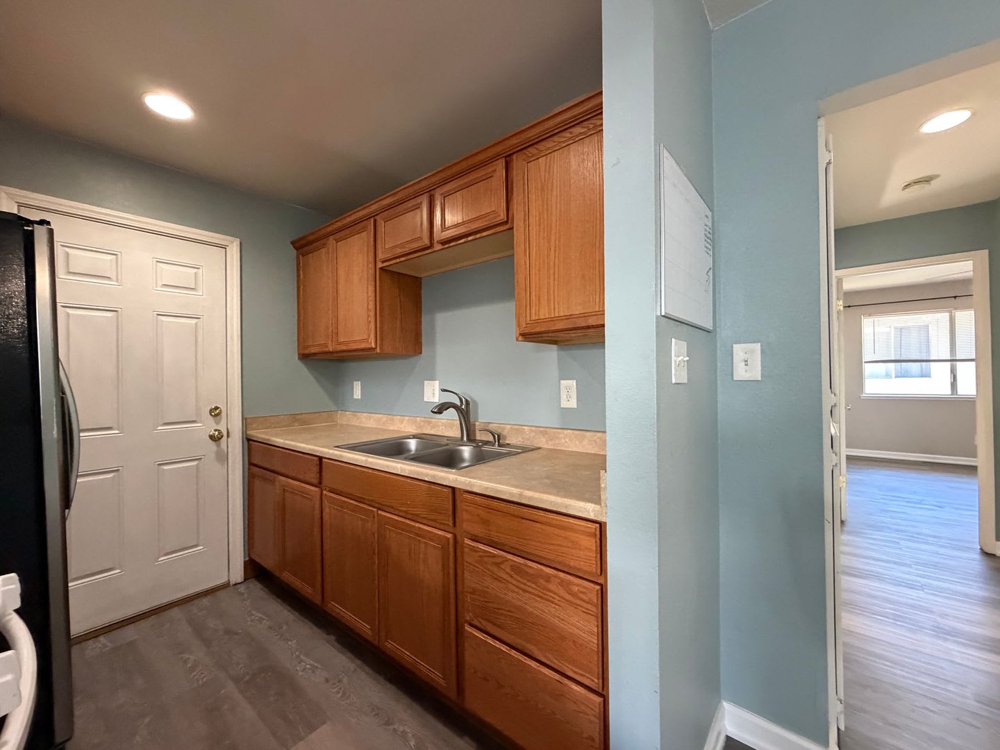 Upstairs 2/1 home in Greenback Estates – photo 2