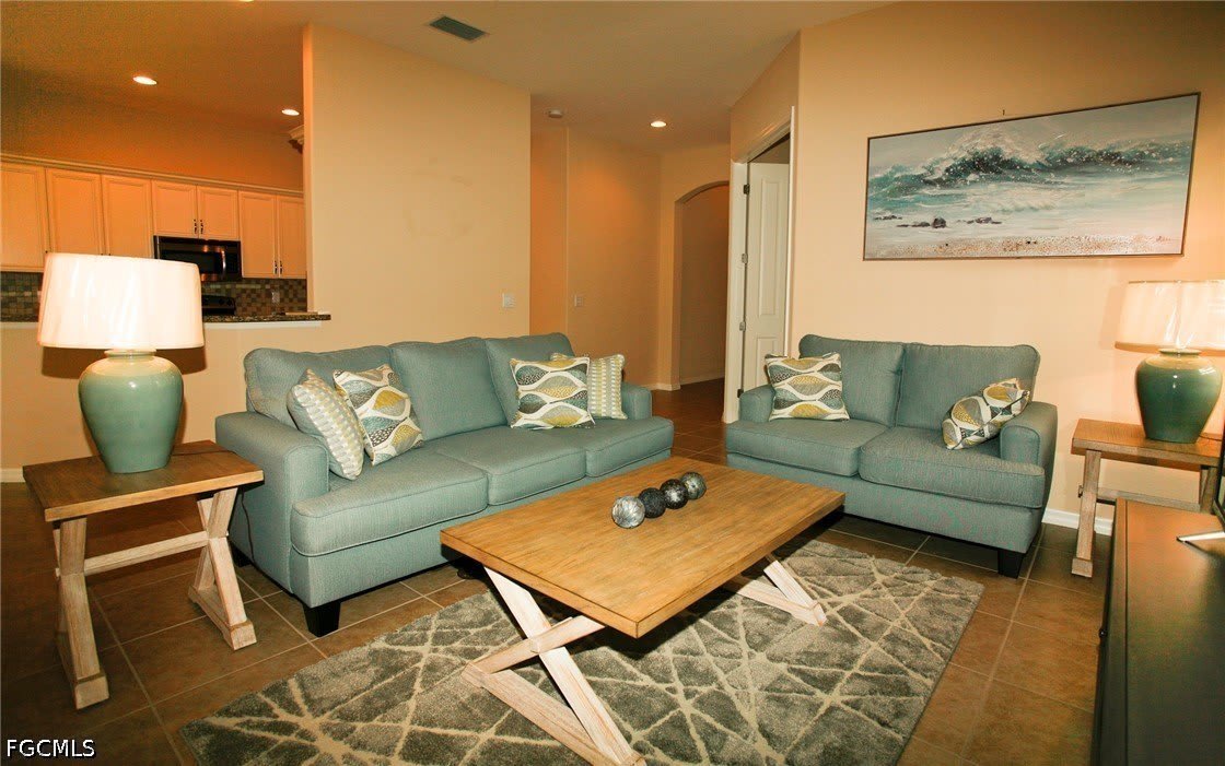 11070 Esteban Drive – photo 4
