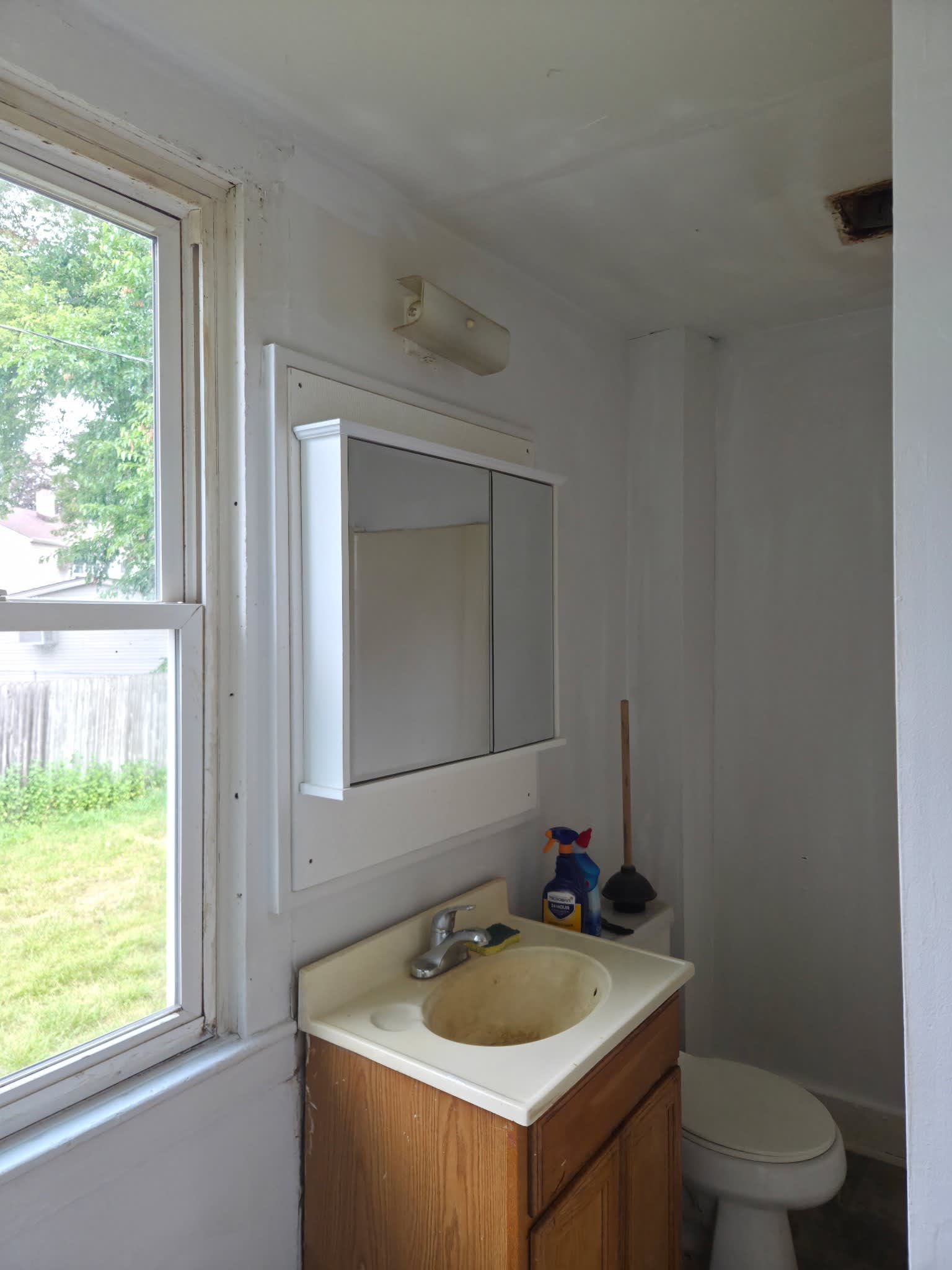 352 Milton Ave – photo 4