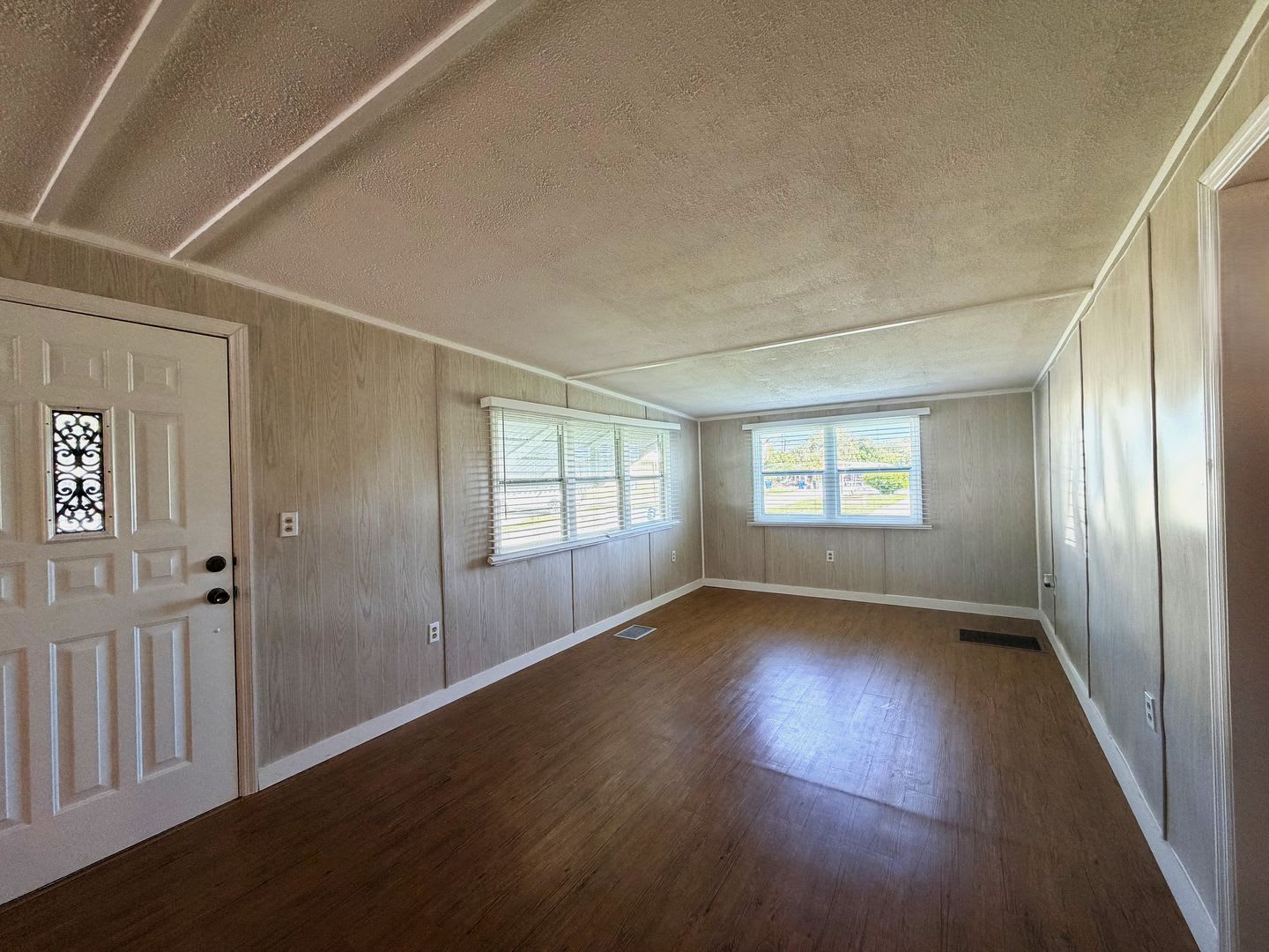 First Month Rent Free 2 1 5 In N Ft Myers Quiet Community – photo 5