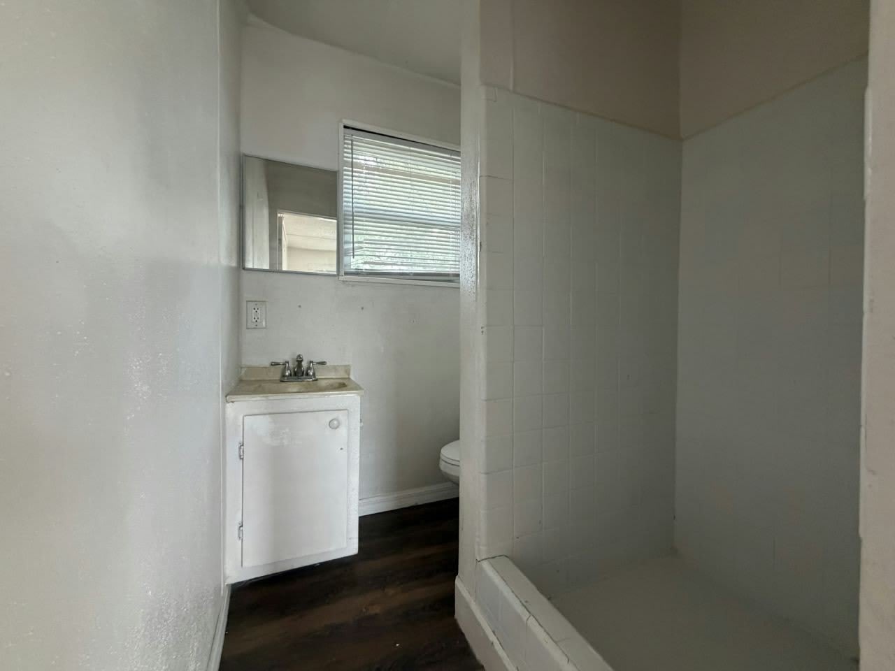 1911 Citrus Blvd – photo 4