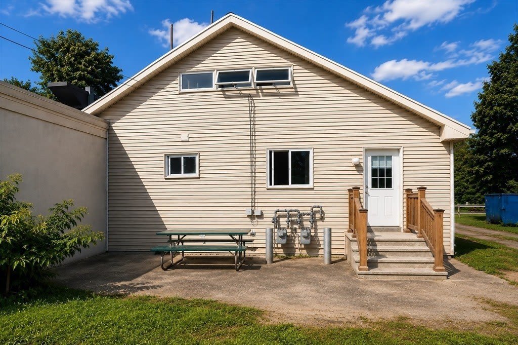 6 Seaview Ave – photo 2