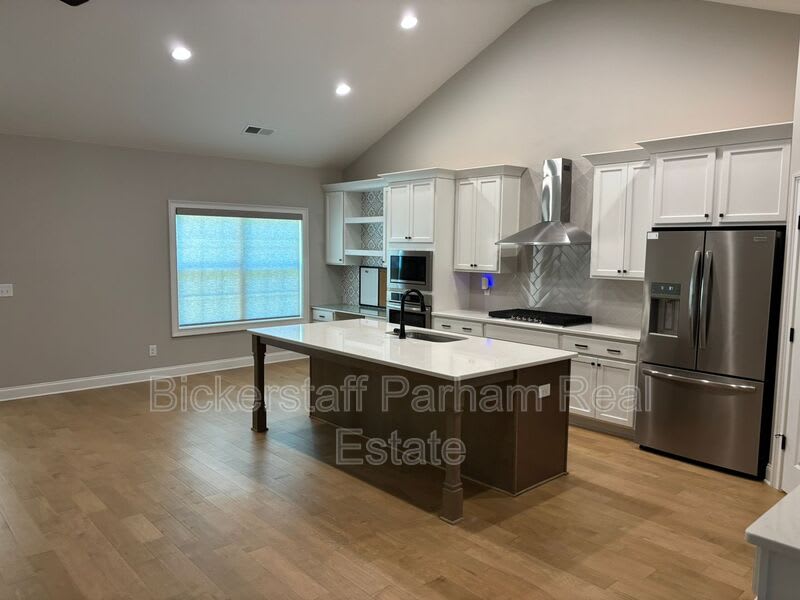311 Mulberry Crossing Drive – photo 2