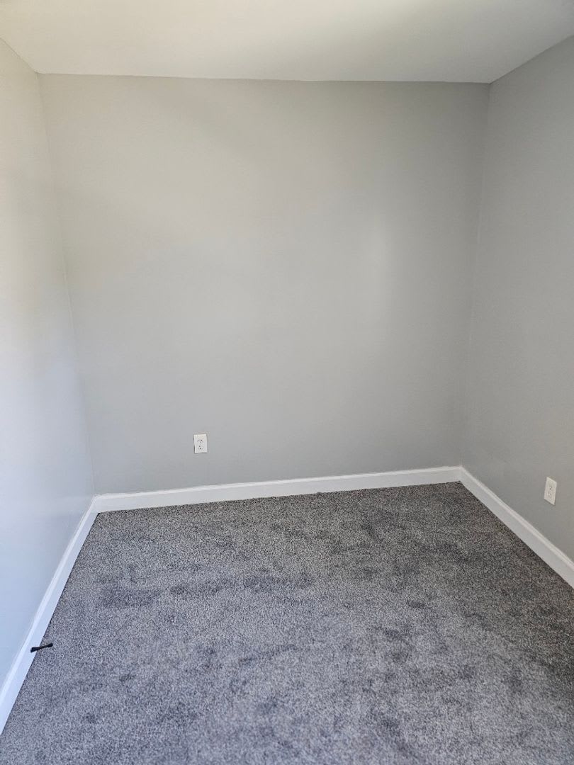 5056 Bewick St, 3 Beds – photo 4