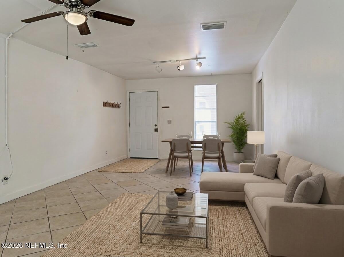 1557 EL PRADO Road – photo 2