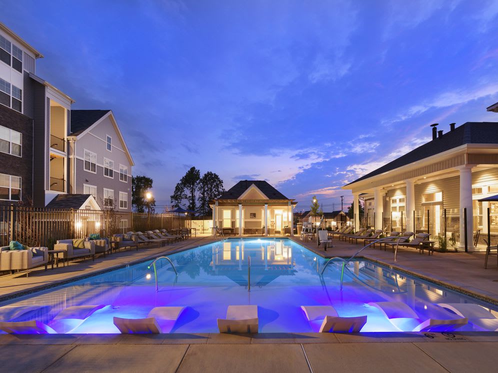 Avalon Laurel – photo 1