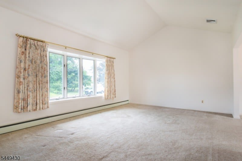 14 Hinchman Ave – photo 3
