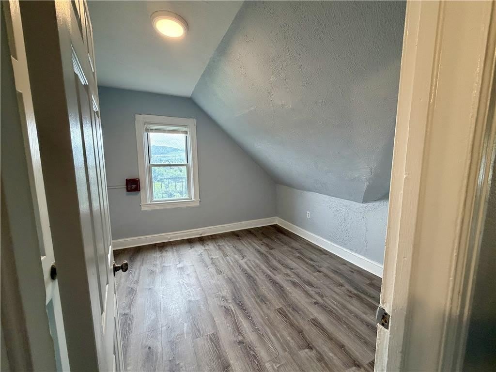 700 Wolf Avenue – photo 4