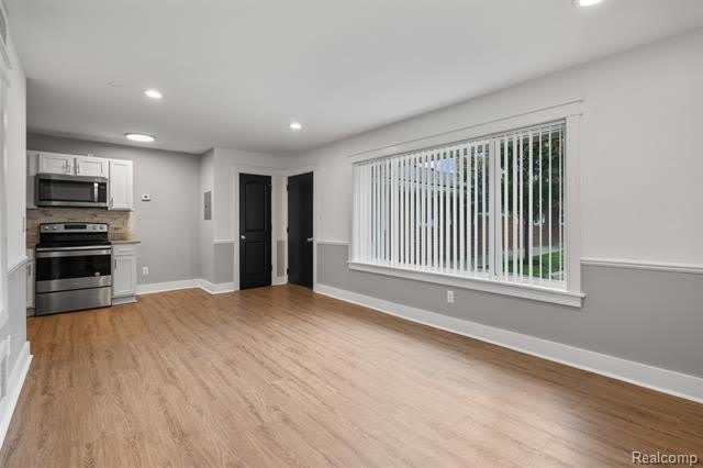 4413 S Crooks Road – photo 5