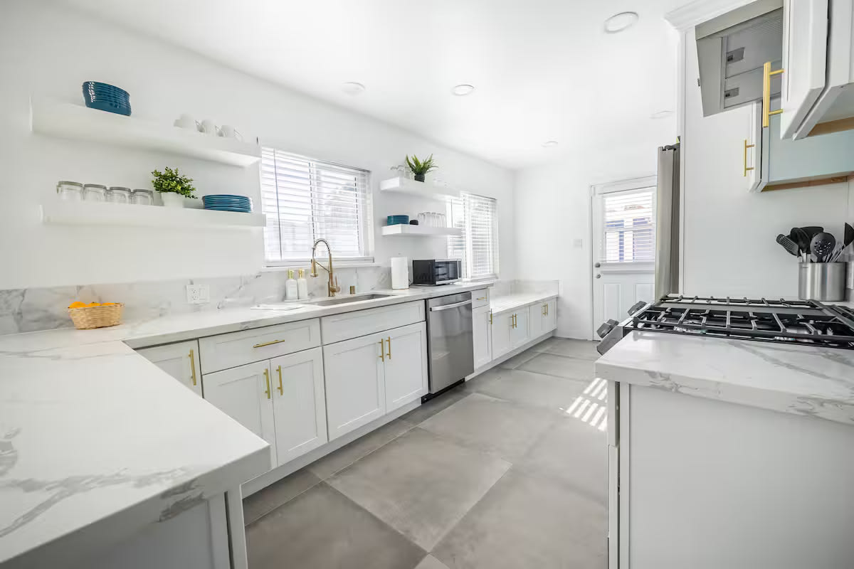 3538 Roslyn Street – photo 3