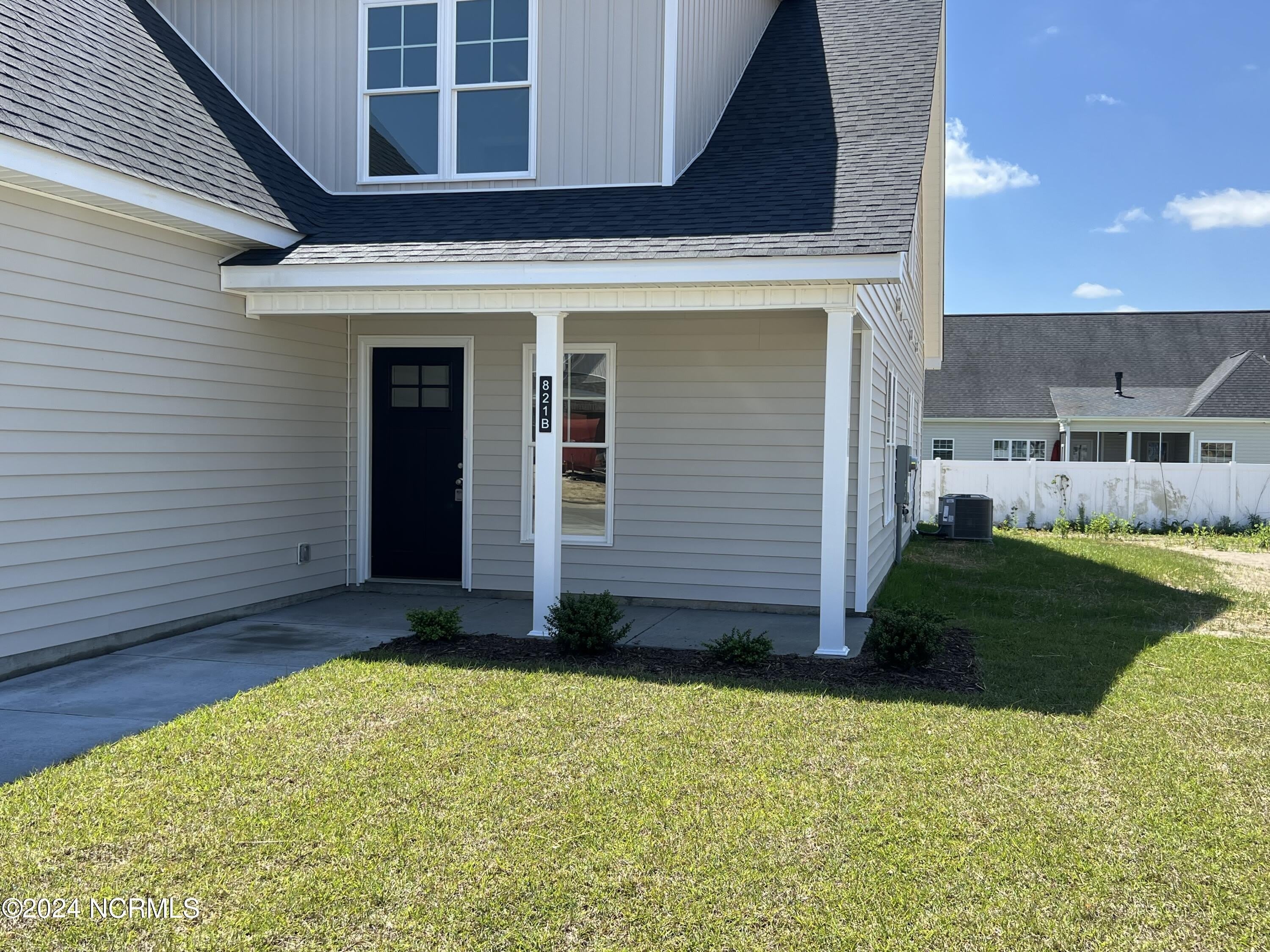 821 Sarah Rebecca Drive – photo 2