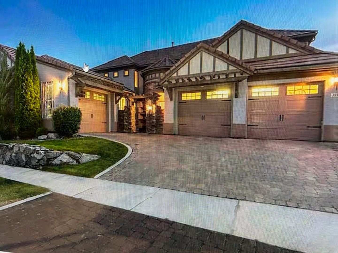 Gated Home in Somersett – photo 1