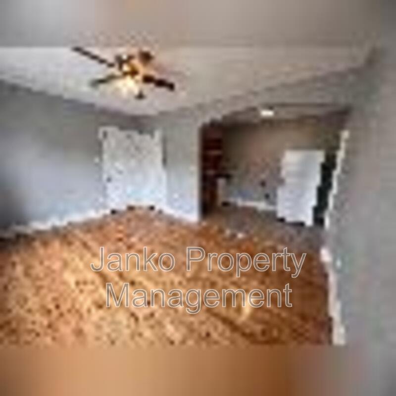 9453 S Loomis St – photo 3