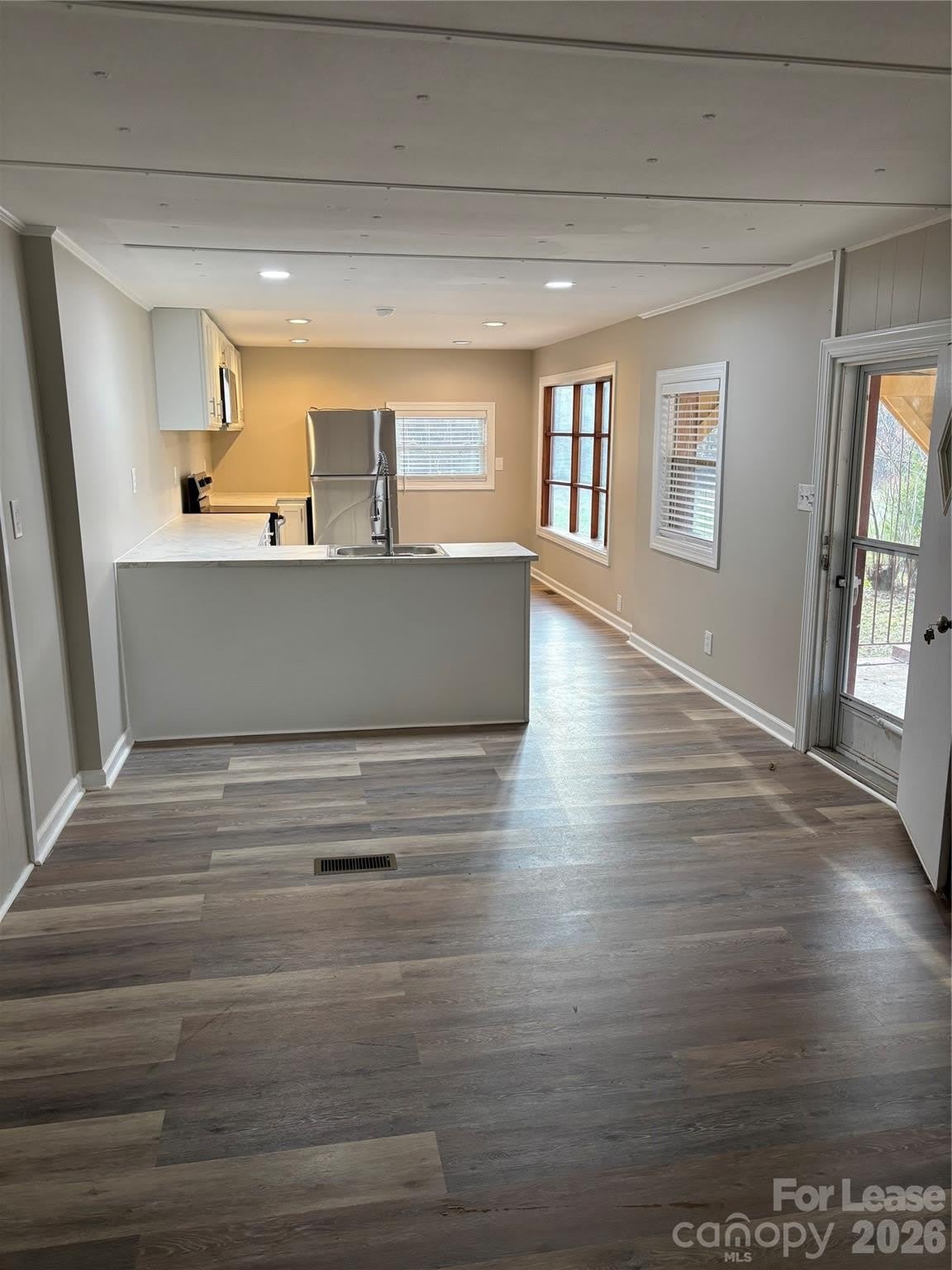 242 John C Road – photo 4