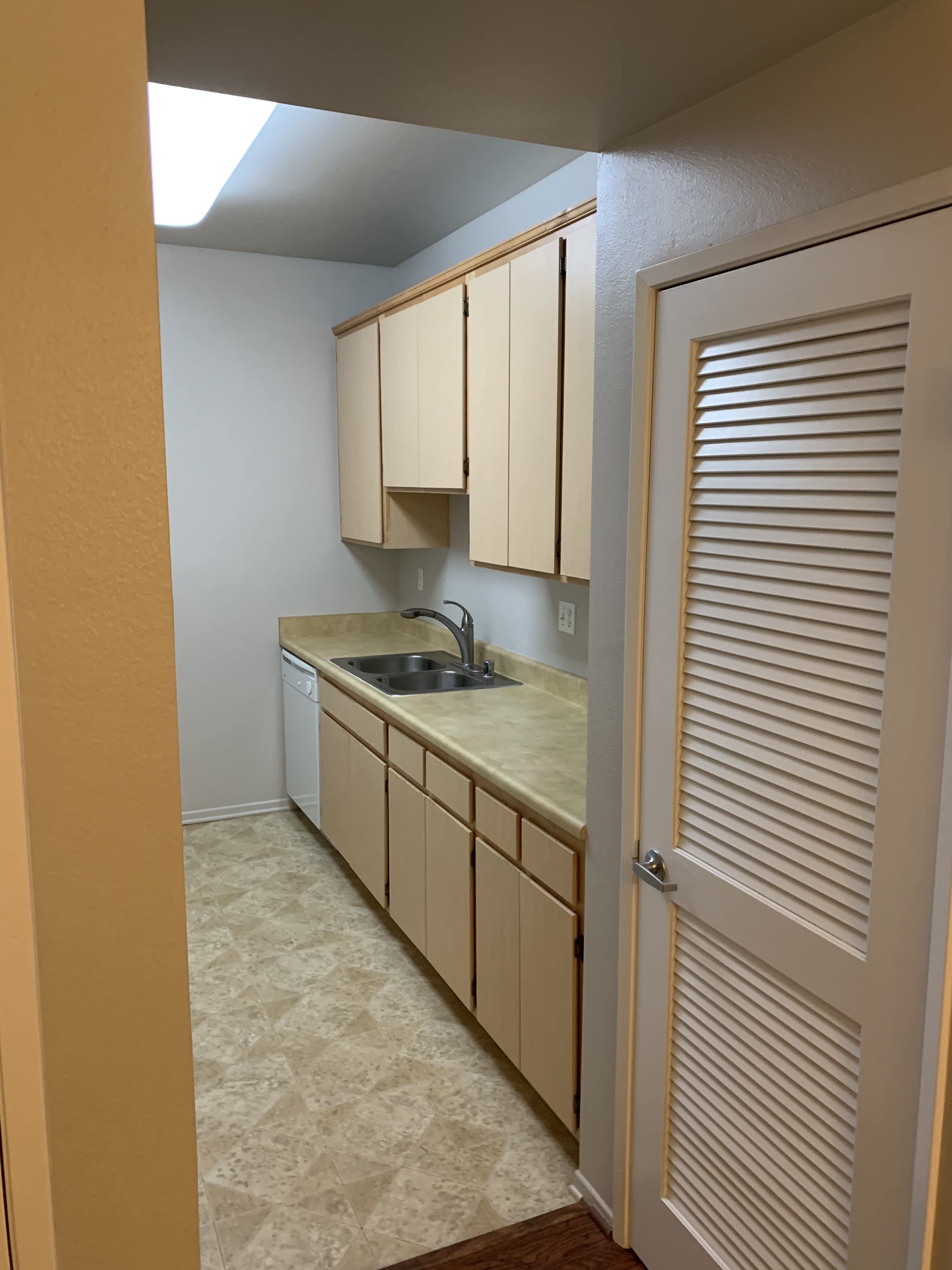10717 Lawler Street – photo 3