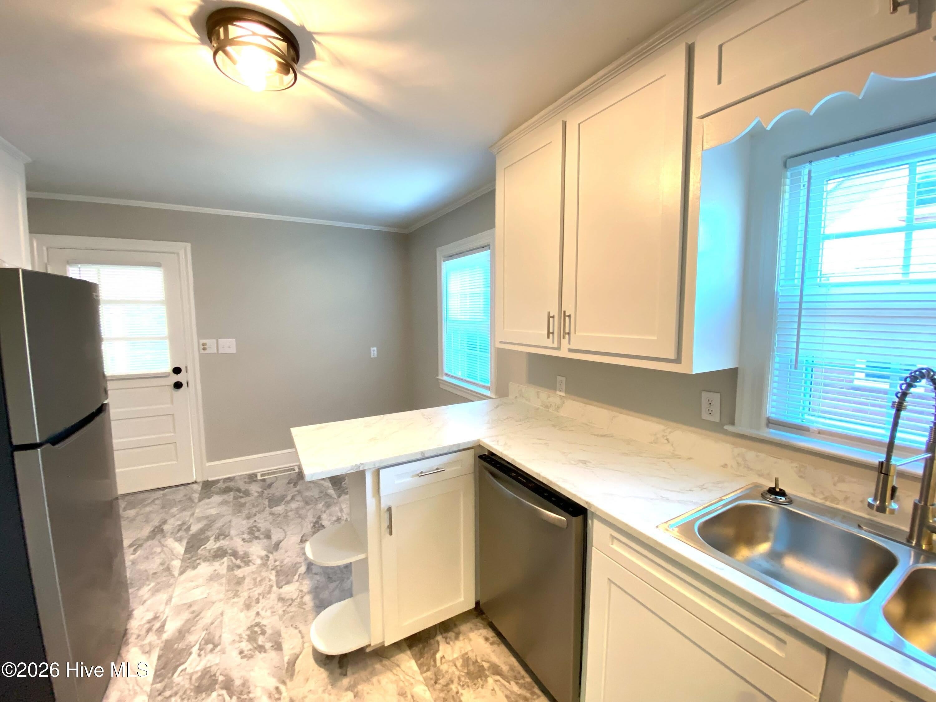 1710 S Elm Street – photo 5