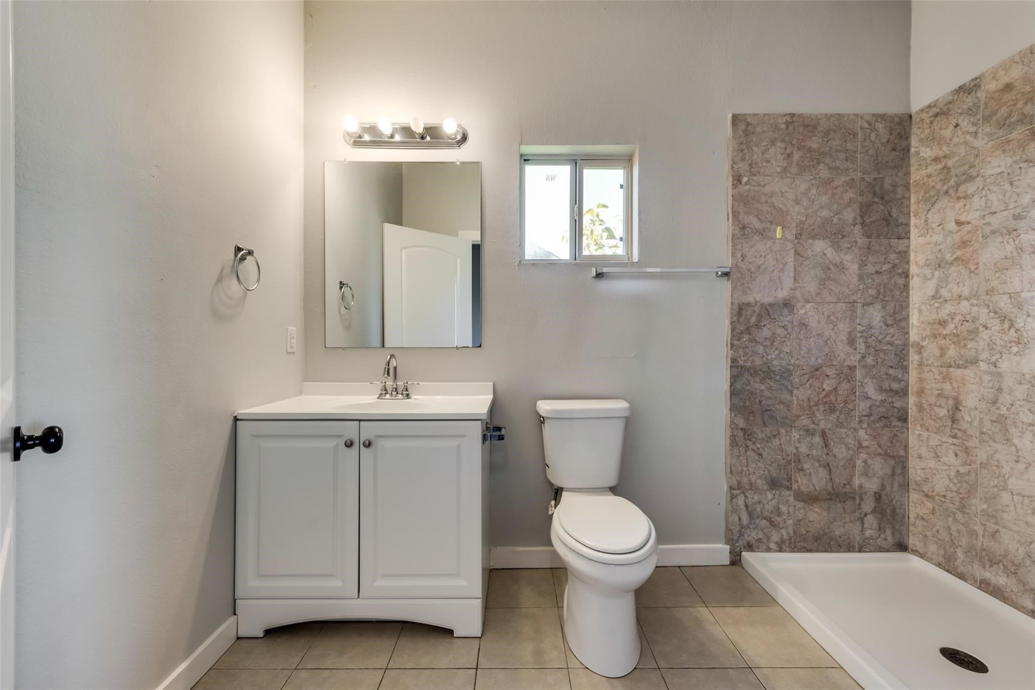 626 W Crawford Street – photo 5