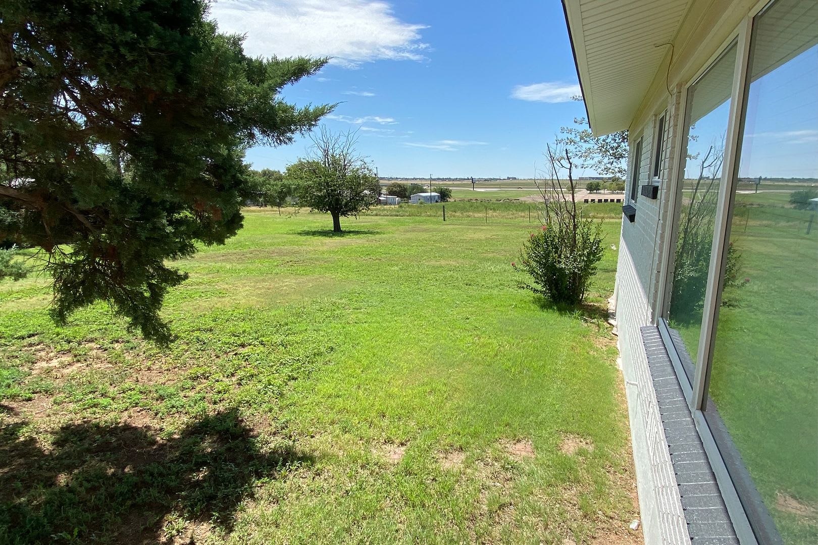 4511 Scotty Dr – photo 2