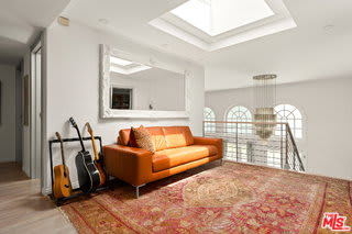 8020 Zeus Drive – photo 3