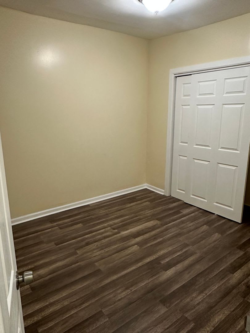 Charming 3BR House in Darby – photo 4