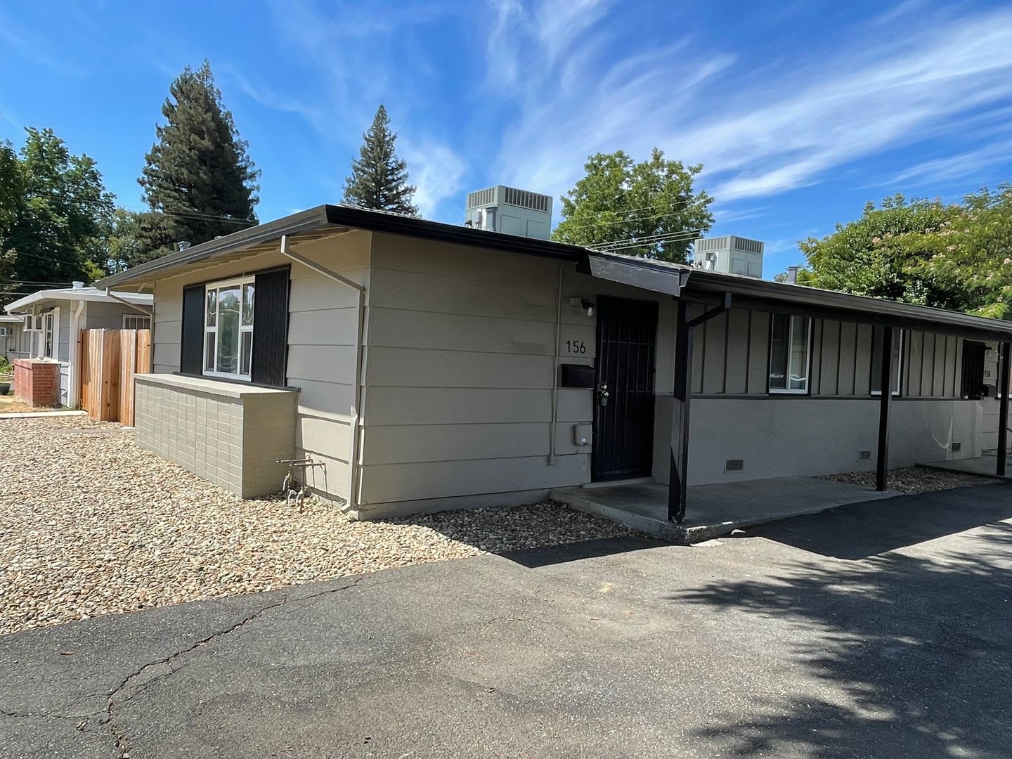 2Bed 1Bath Duplex 1 Block From Vaca High School Remodeled Interior Dual Pane Windows With Detached Single Car Garage – photo 2