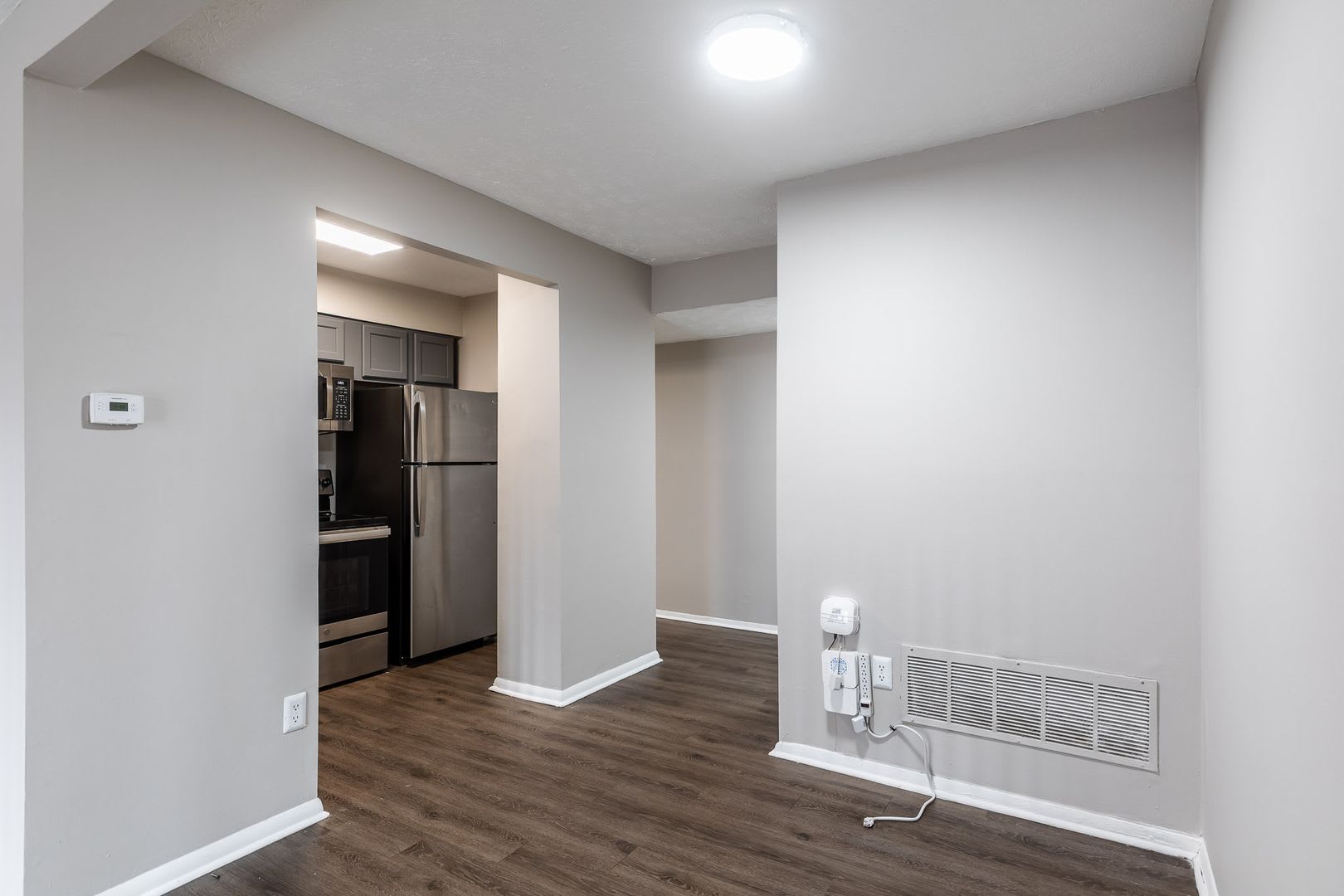 605 Hanna Ave Apartments – photo 3