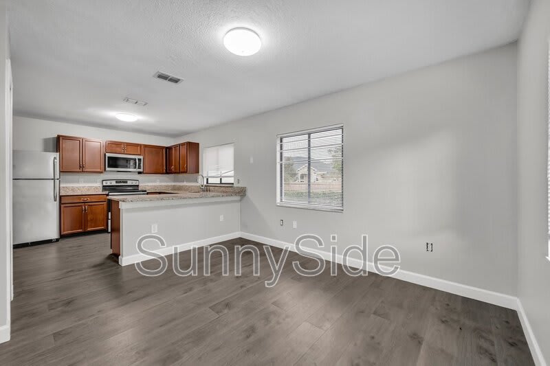 631 Olympic Dr – photo 5