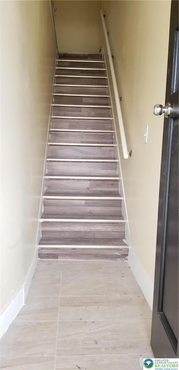 102 E Susquehanna Street – photo 2