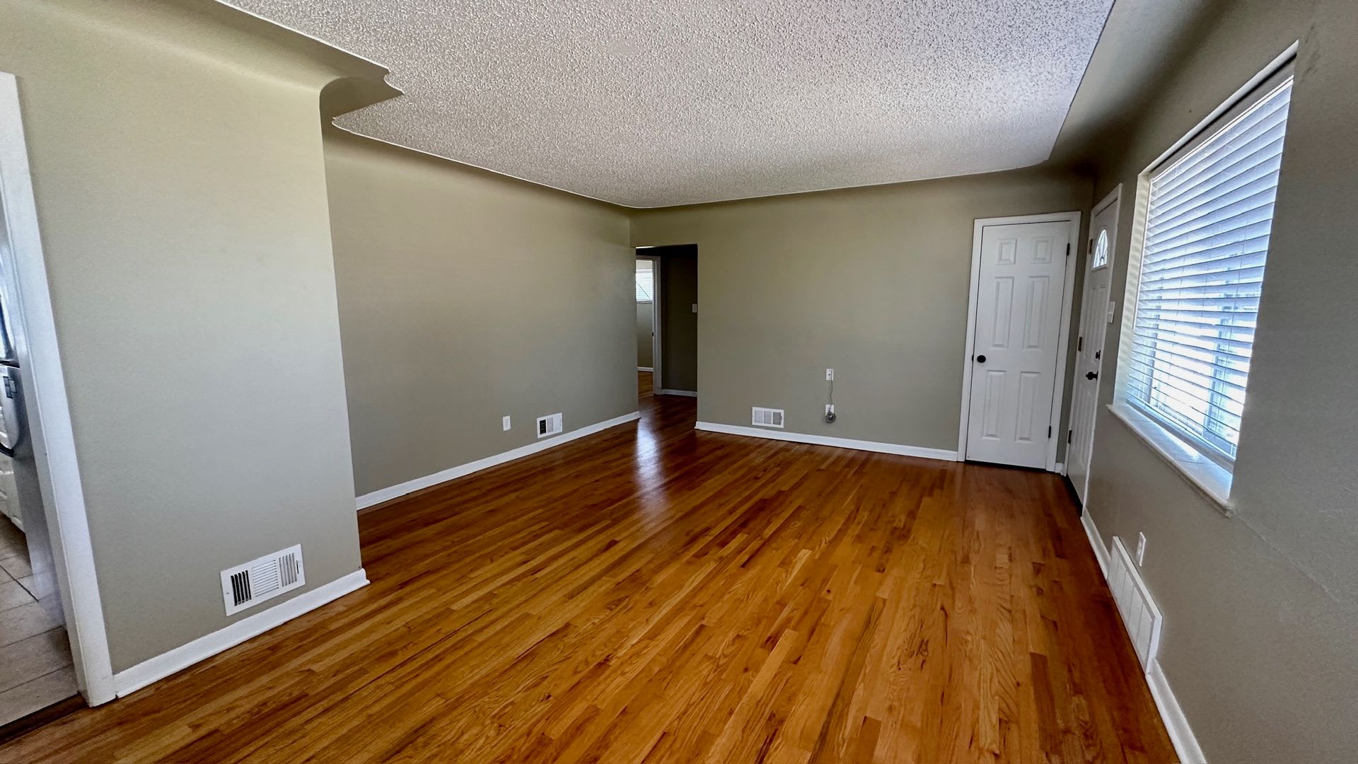 1 000 Off The First Month S Rent If Moved In By 9 4 26 Spacious 5Bd 2Ba Home In Lakewood Co Available July 29Th – photo 5