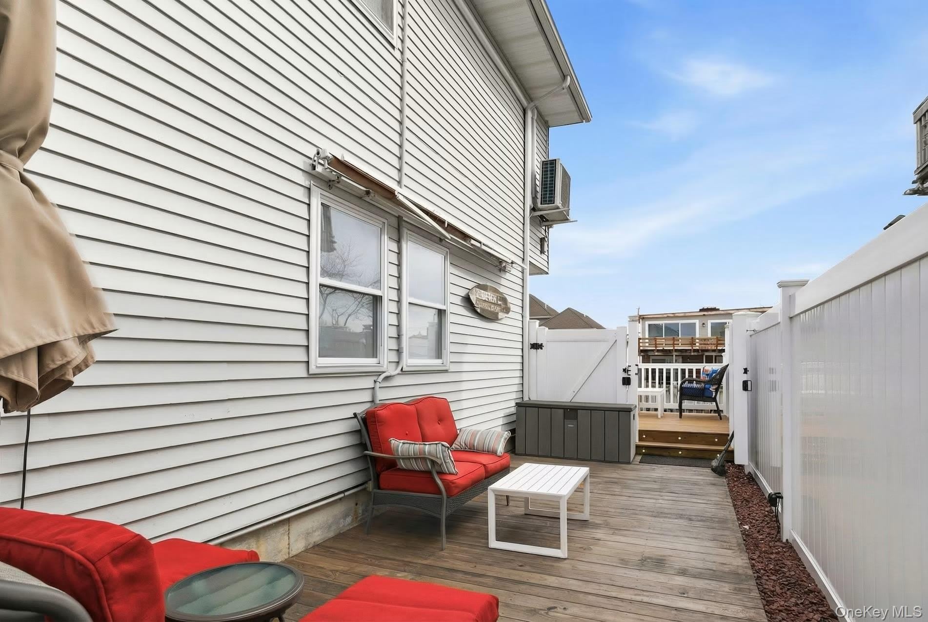 251 Arthur Street – photo 5