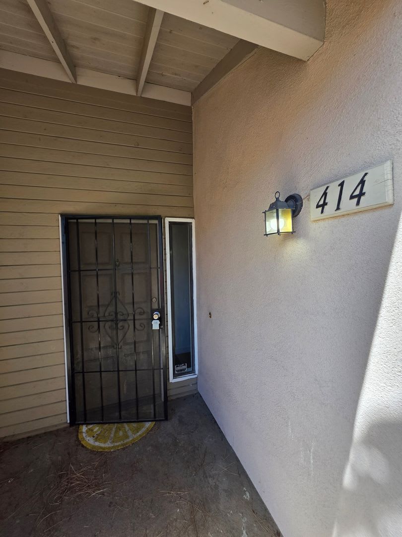 Newly Renovated 2 Bedroom 2 Bathroom Home In Costa Mesa – photo 2