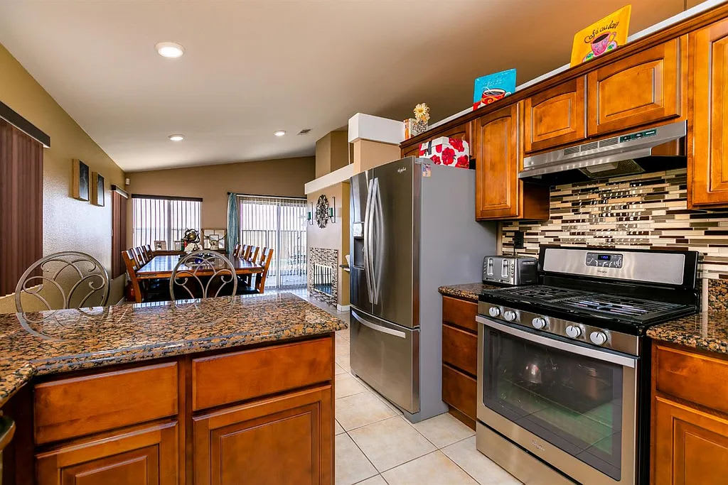 9301 Nolina Drive – photo 5
