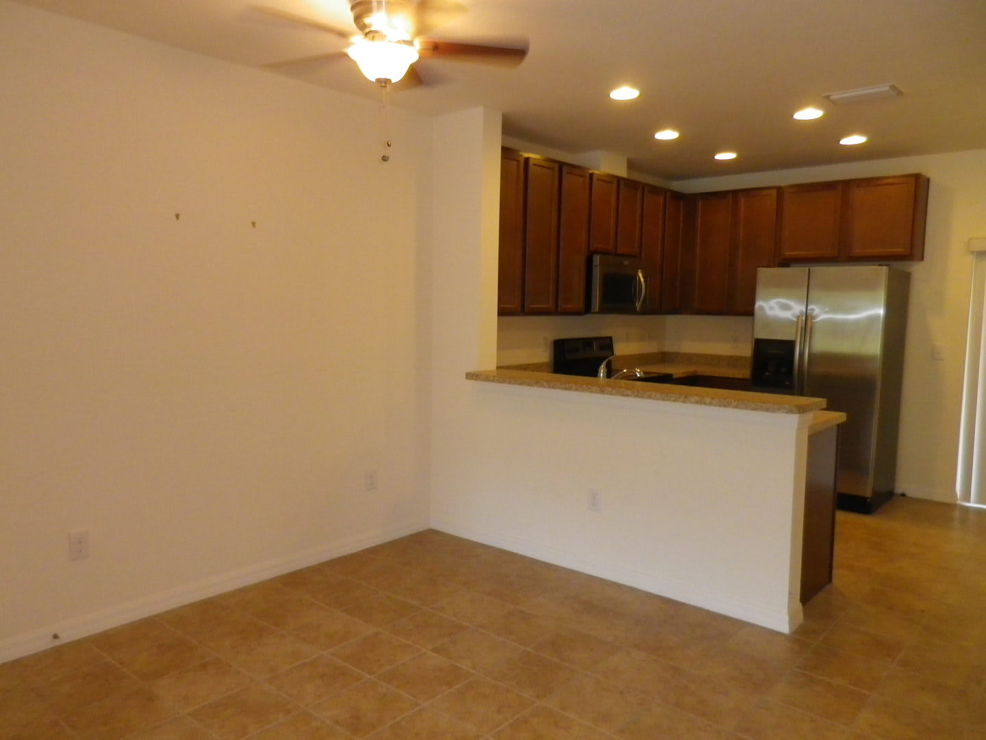 Gated Fishhawk Townhome! – photo 3