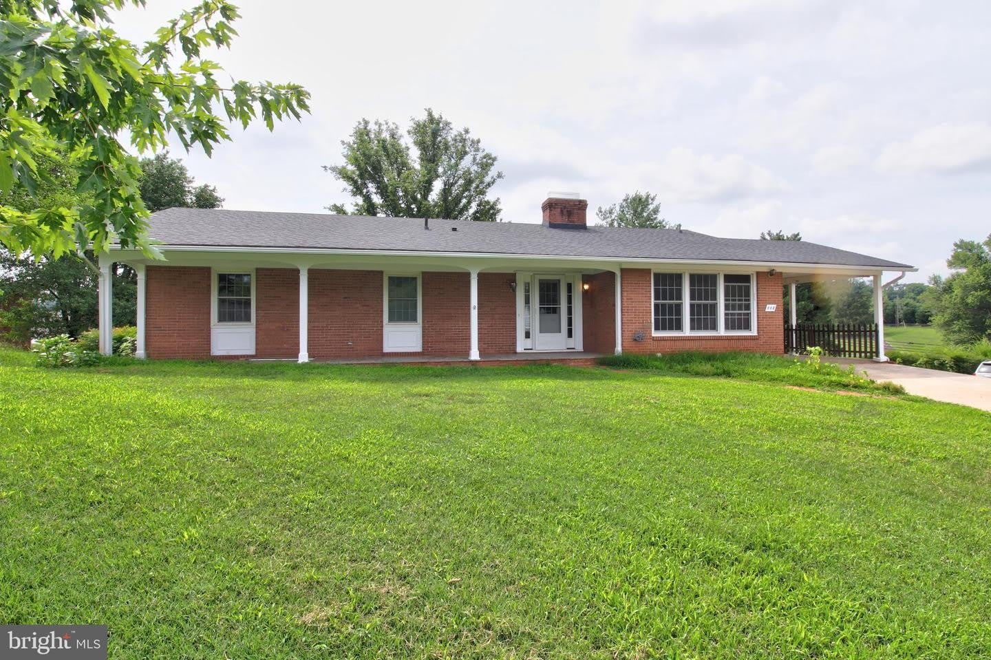 113 THORNTON CT – photo 1