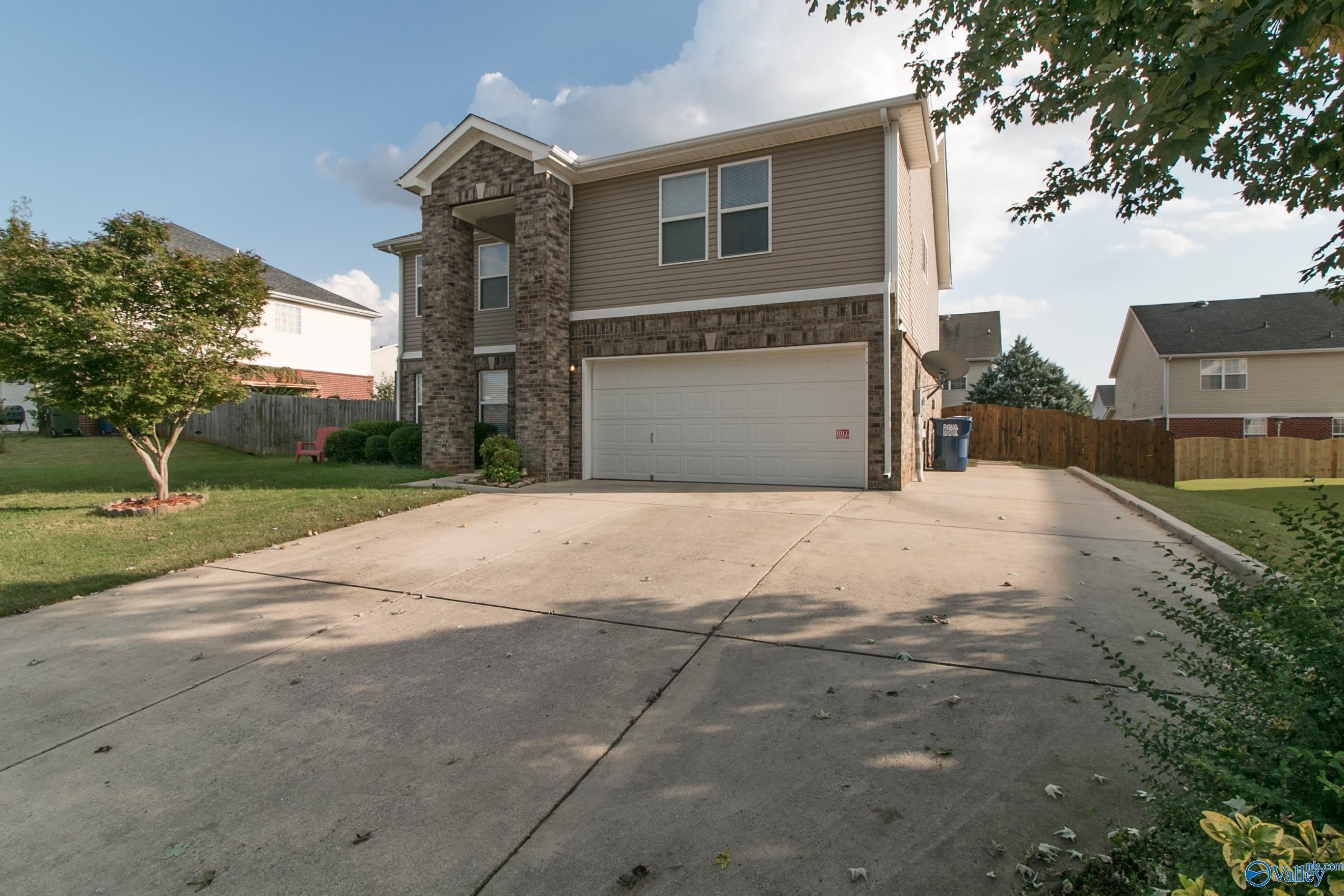 117 Brockton Drive – photo 2