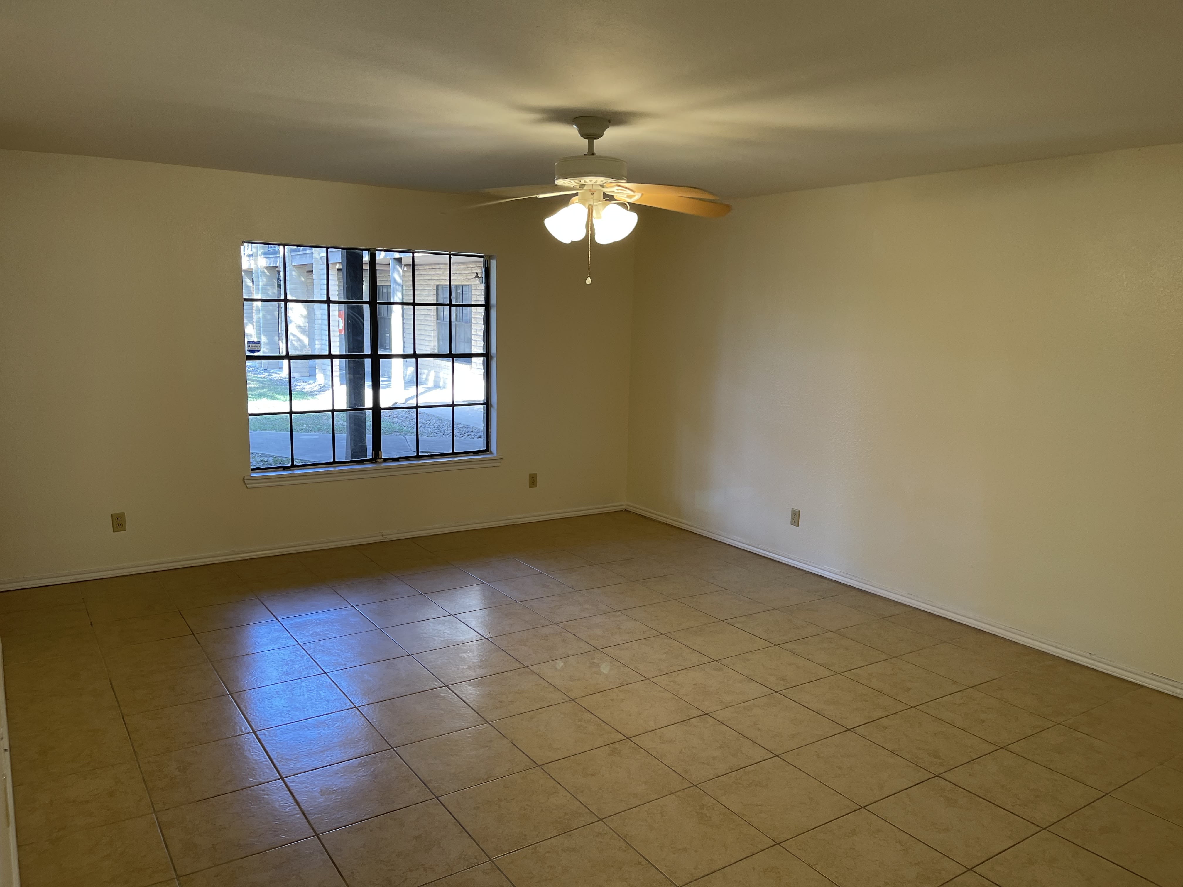 1921 South 8th Street – photo 4
