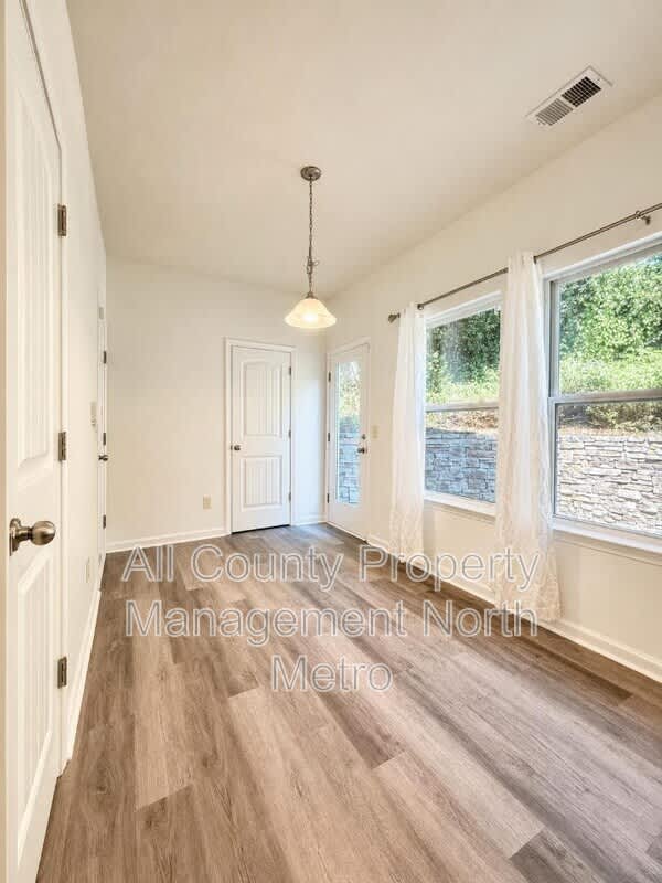 417 Village View – photo 5