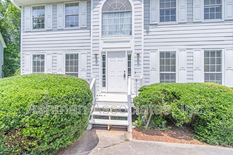 2402 Betsy Court SW – photo 4