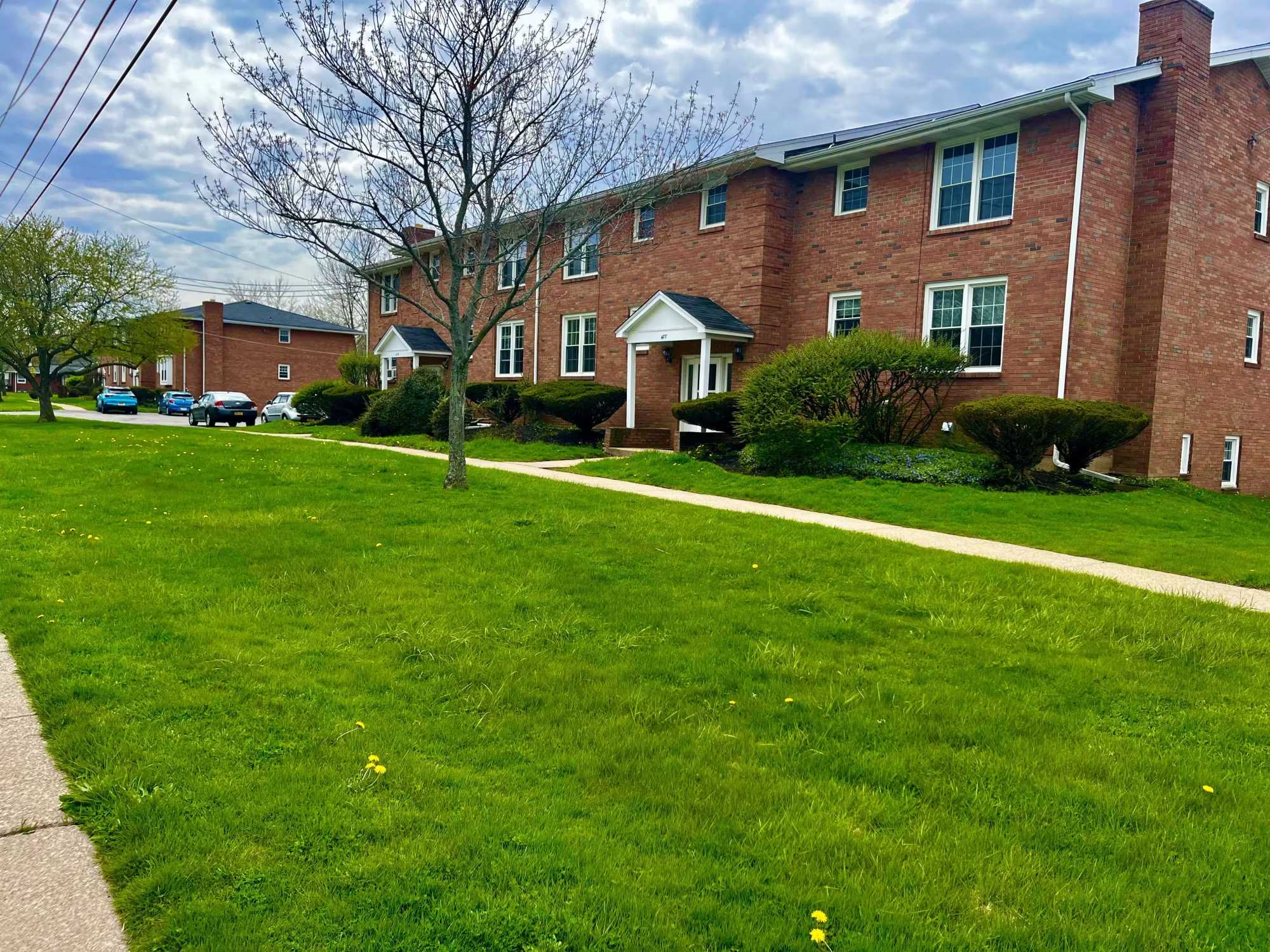 East Towne – photo 2