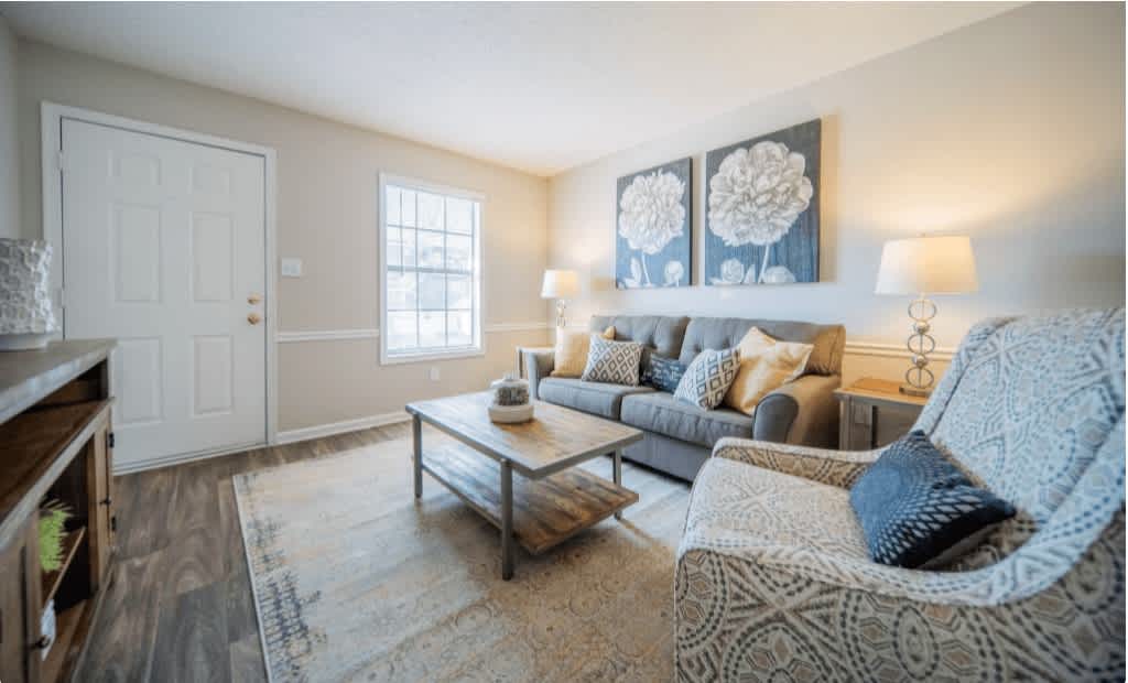 Willow Creek Apartments – photo 3