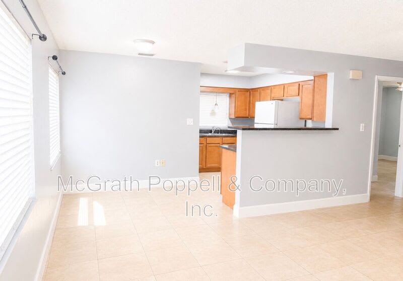 7702 Chase Rd – photo 3