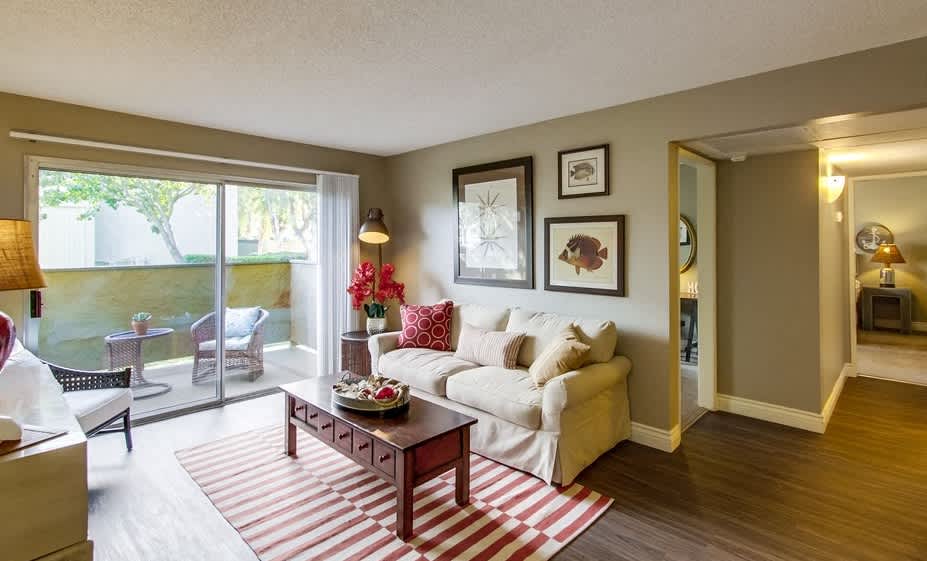 Mesa Village – photo 2