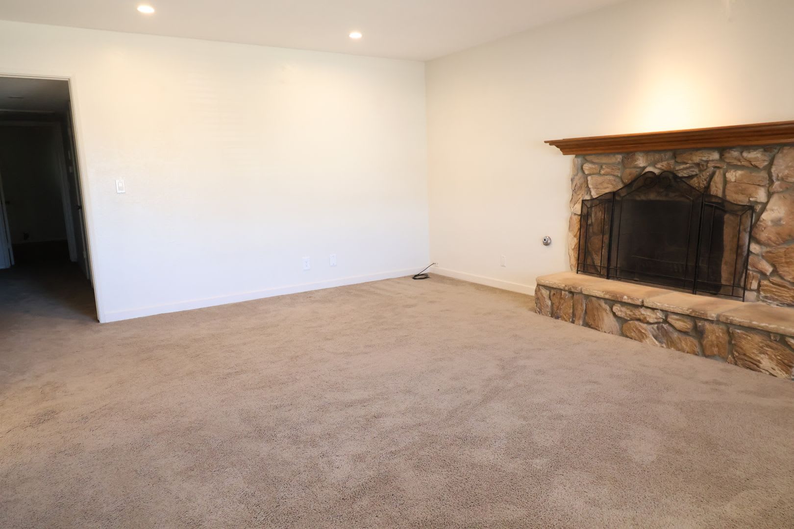 112 Rawhide Lane – photo 3