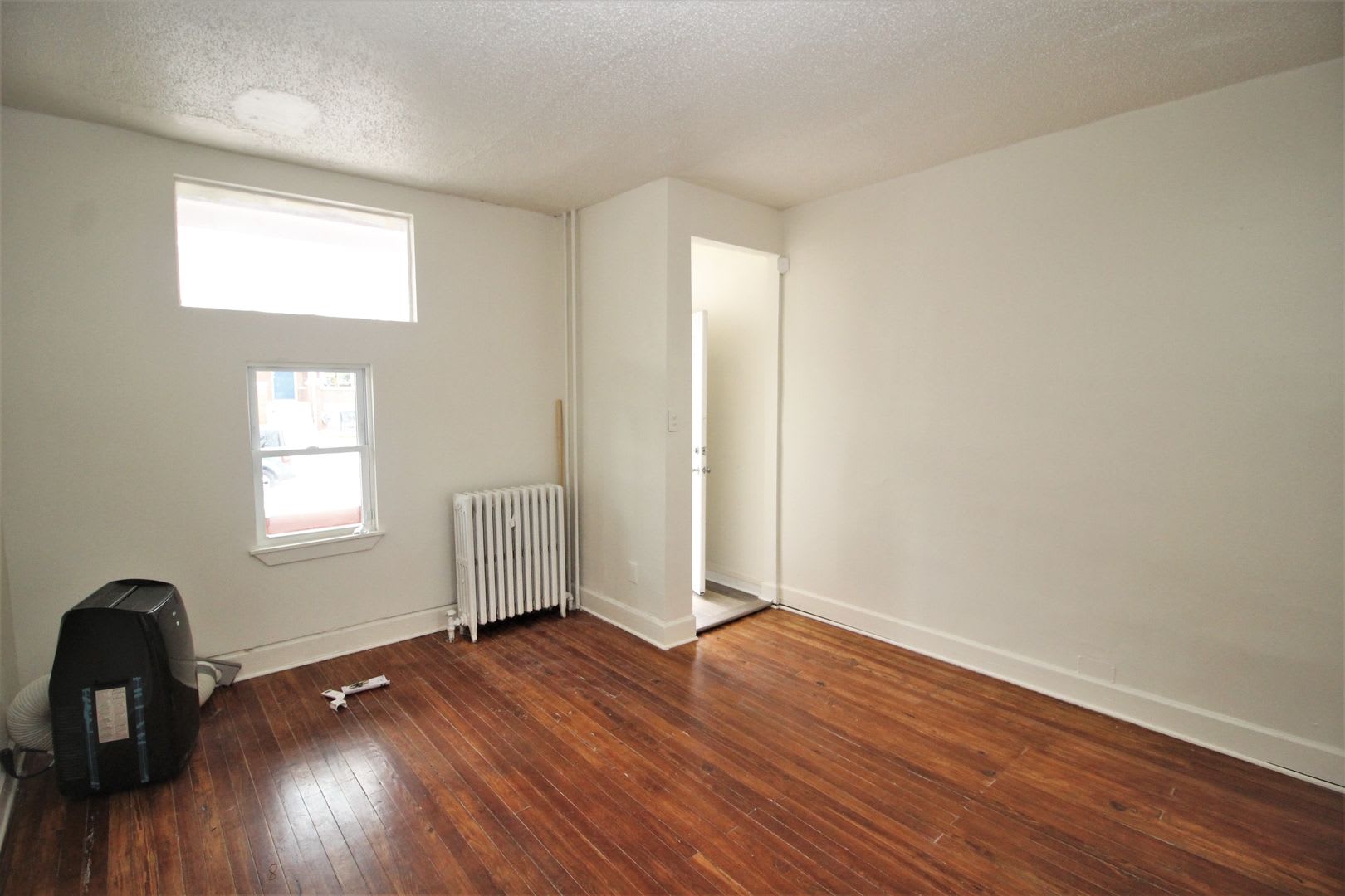 Nice EOG Coldstream Homestead Montebello 3bd/1ba w/ W/D! Available now – photo 4