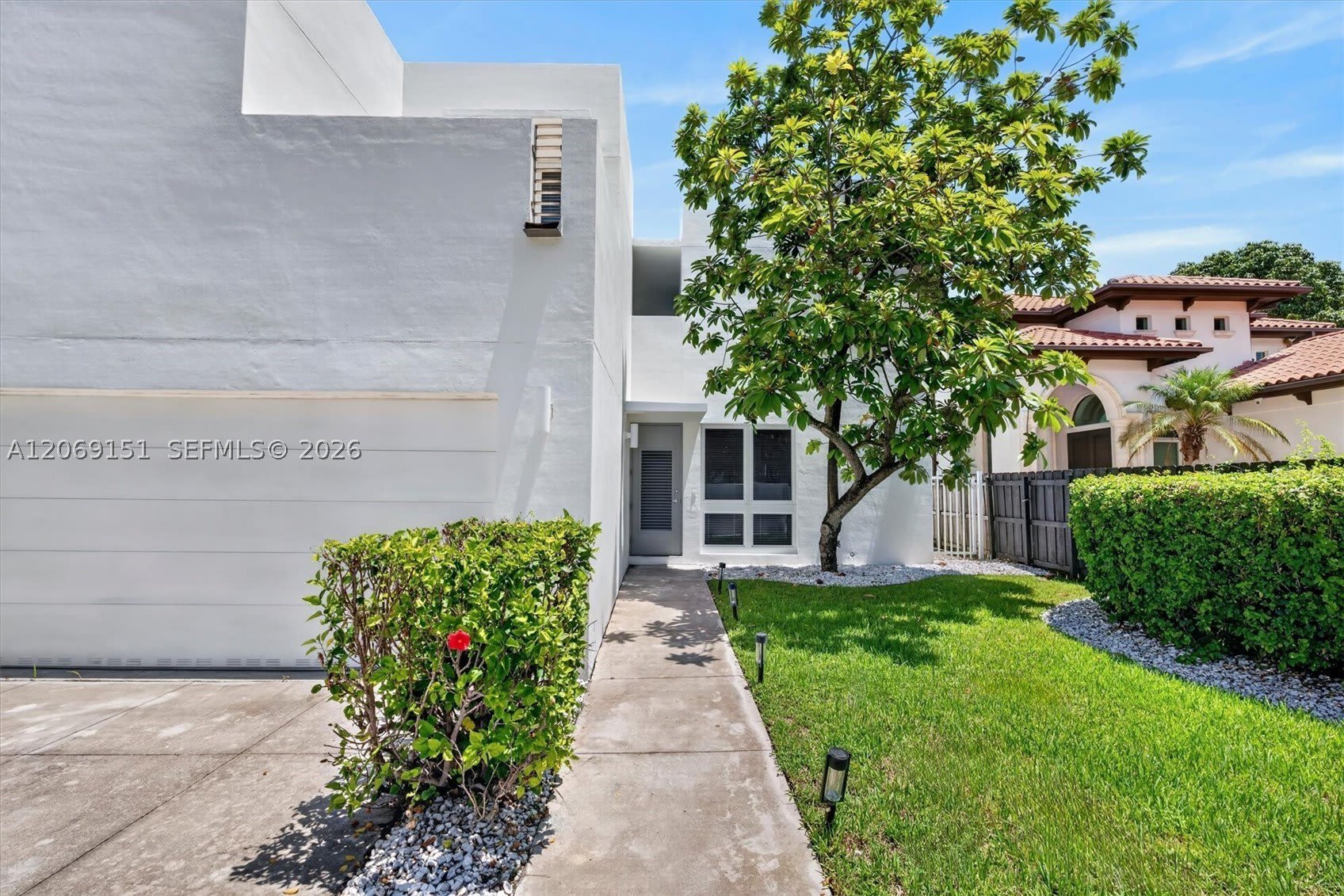 745 SW 22nd Rd – photo 4