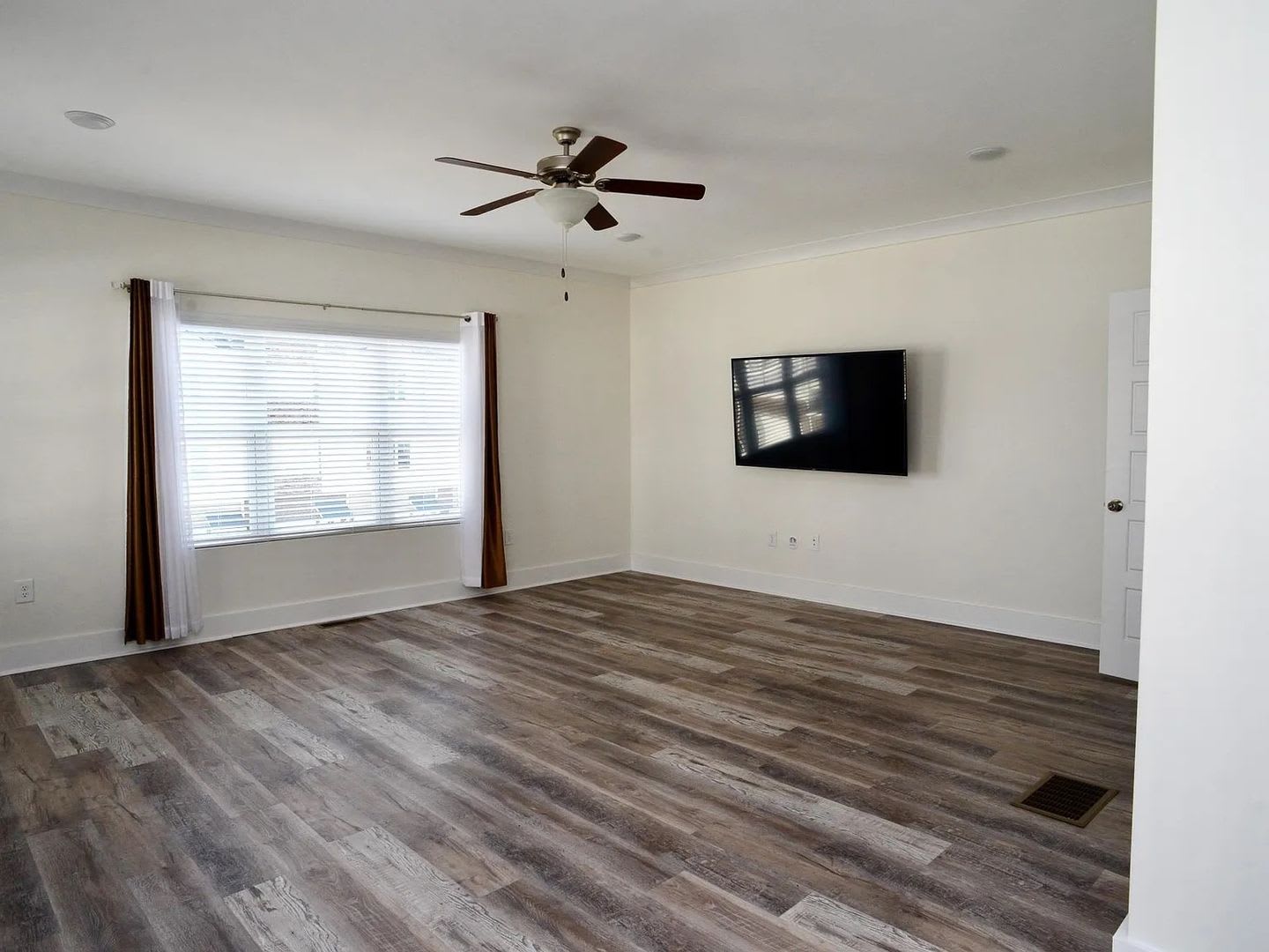 Stylish 3BR Townhome in Atlanta – photo 5