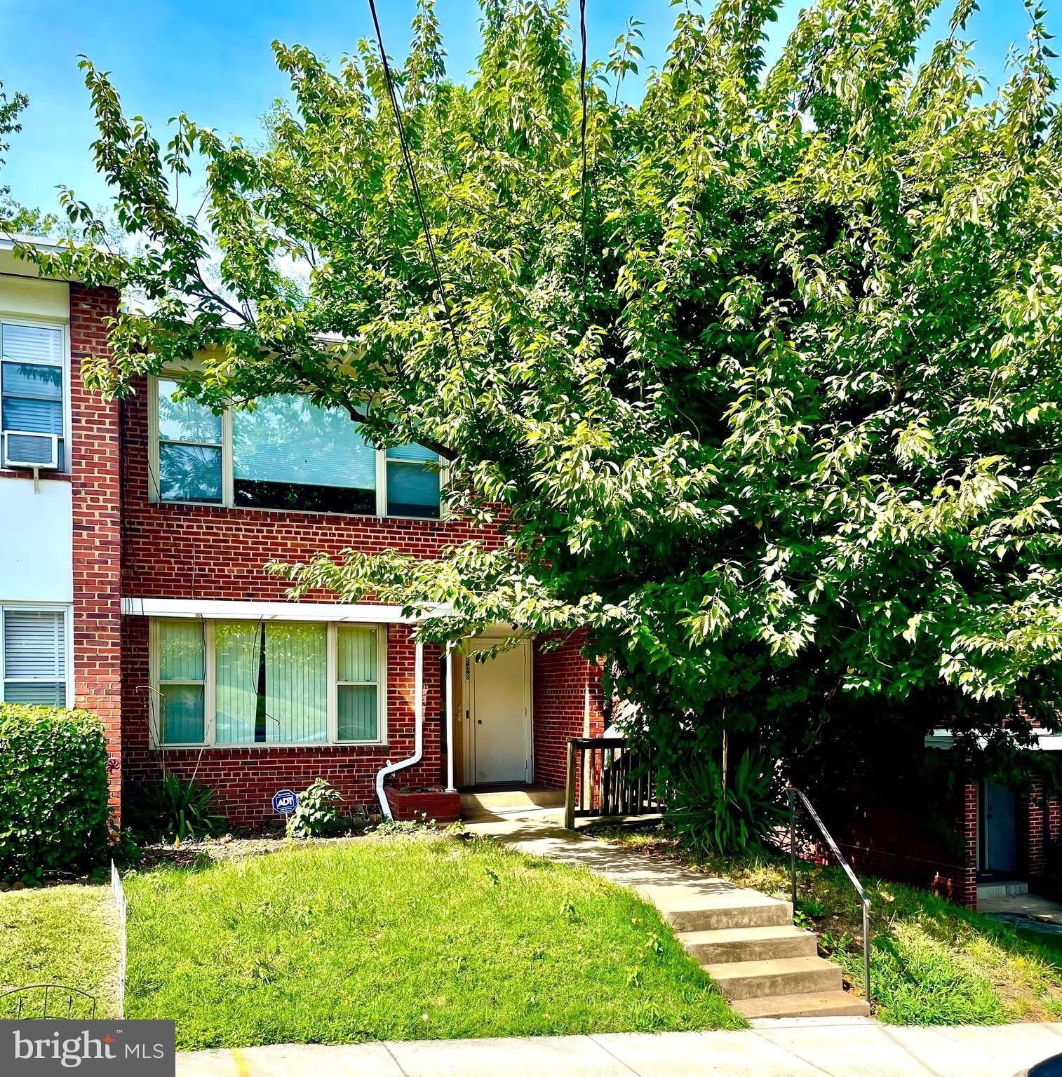 108 Varnum Street Ne – photo 1