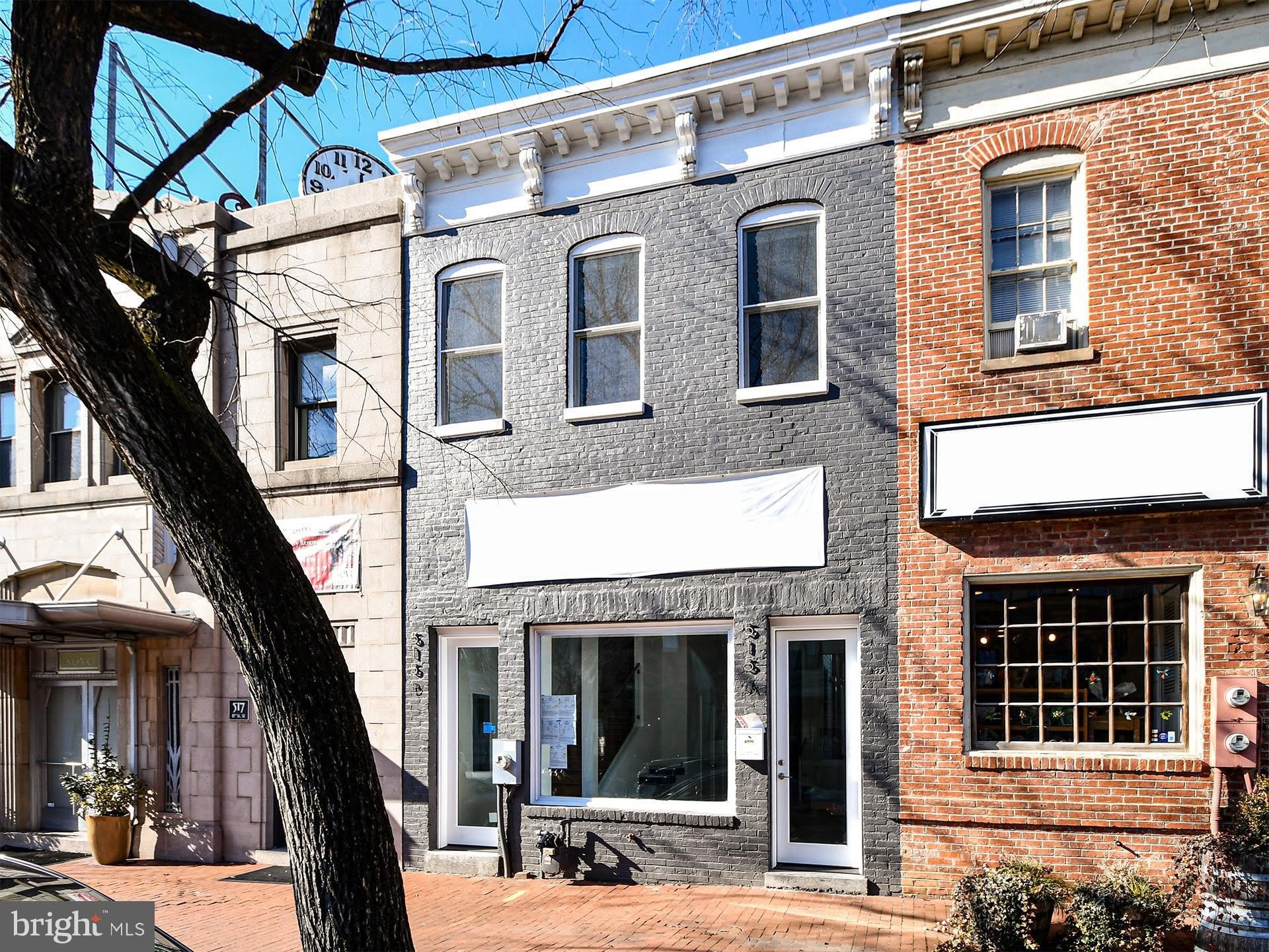 515 11TH Street SE – photo 1